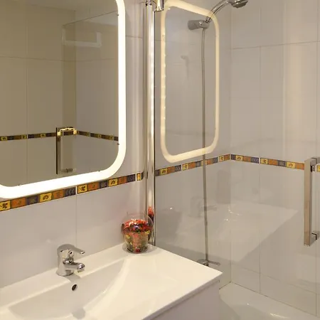 Apartup Francia Views Valence Extérieur photo